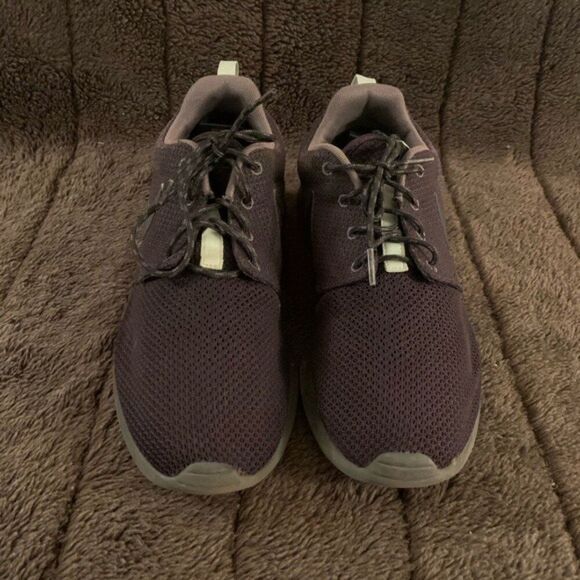 Nike Roshe Run Black - Picture 6 of 7